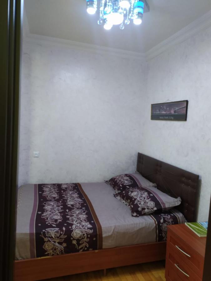Apartment On 26 May Str Batumi Bagian luar foto